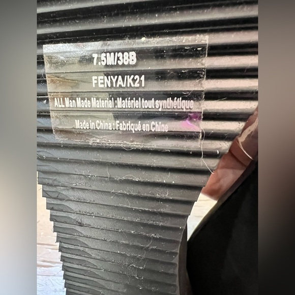 KARL LAGERFELD PARIS Fenya Transparent Platform Slides Women Size 7.5 - Picture 8 of 9